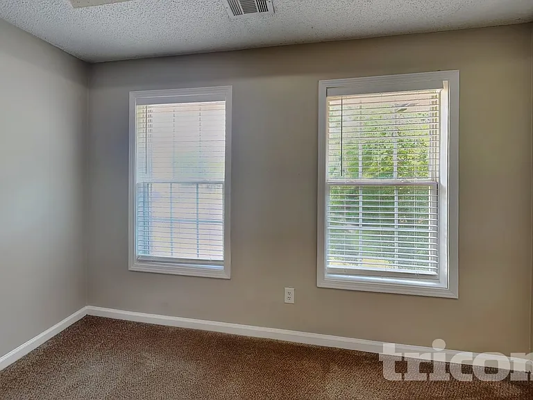 1806 Dalton Way — Photo 16