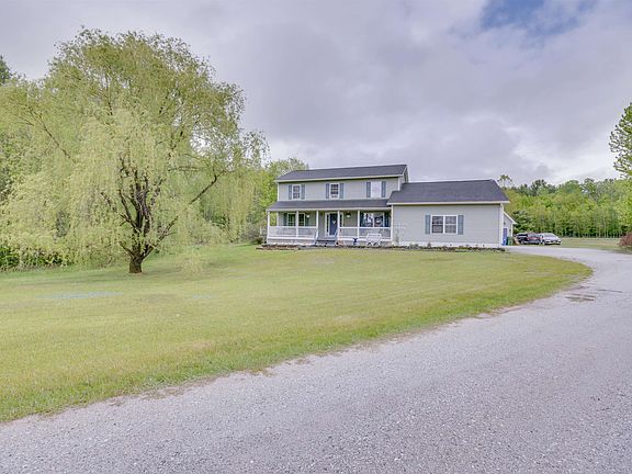 3rd image of 25 Meadowlark Acres Road