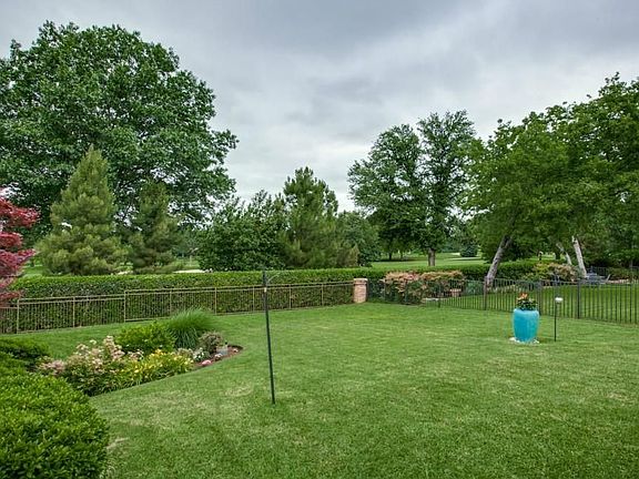 3rd image of 5731 Preston Fairways Dr