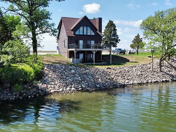 5026 110th St, Dolliver, IA 50531
