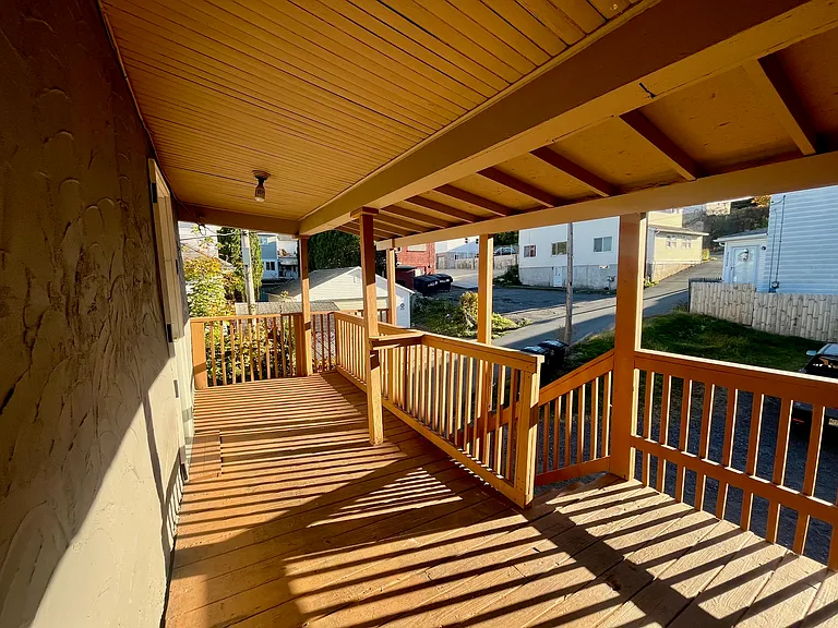 438 Ripple St #2 — Photo 2