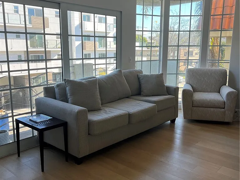 1817 Selby Ave #205 — Photo 6