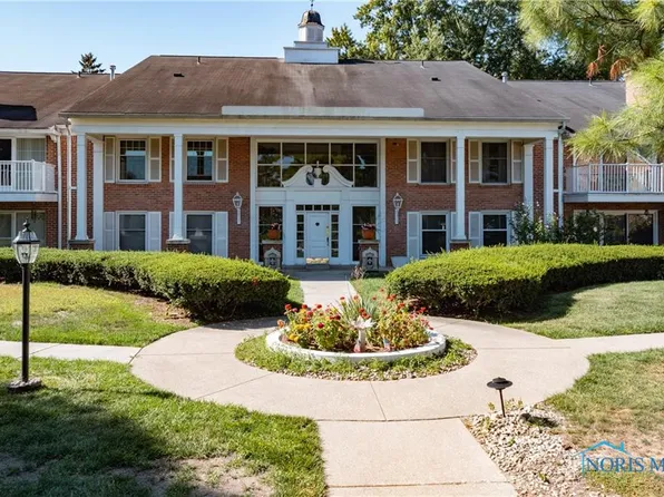 5679 Monroe St Unit 214, Sylvania, OH 43560