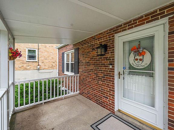 3rd image of 129 Morris Rd