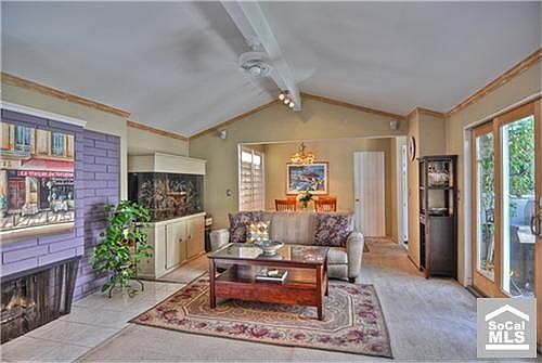 3rd image of 473 Prospect St