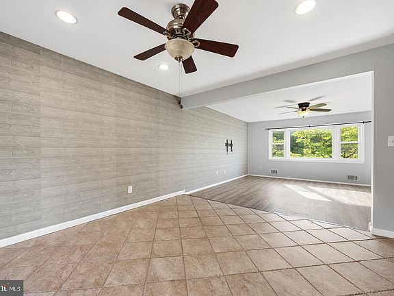 4th image of 14 Rockwood Ave