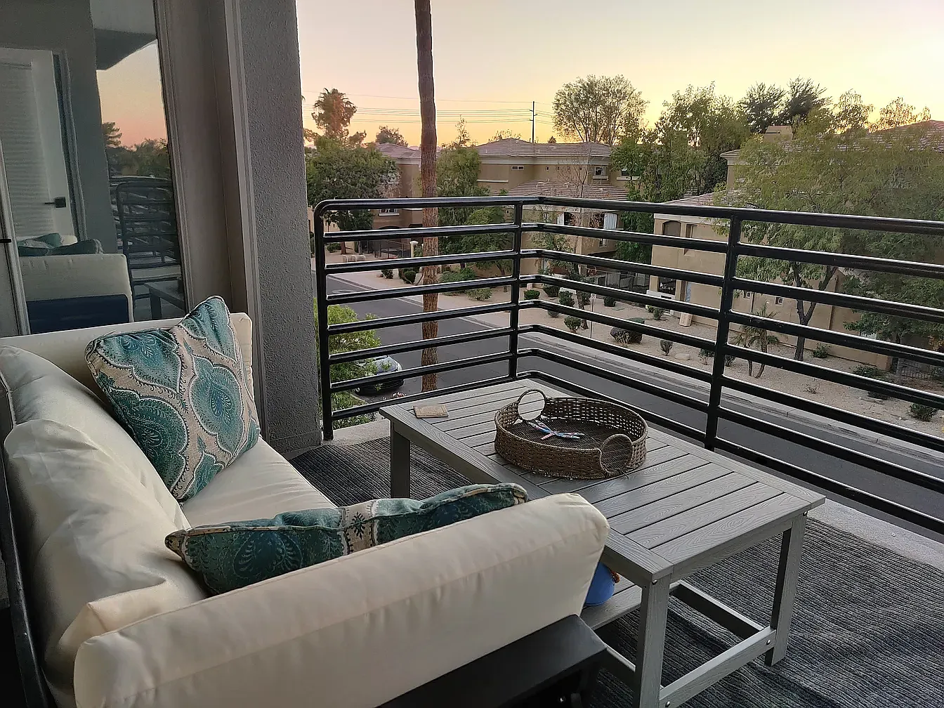 2 bed, 1268 sqft, $3,000 — Photo 2