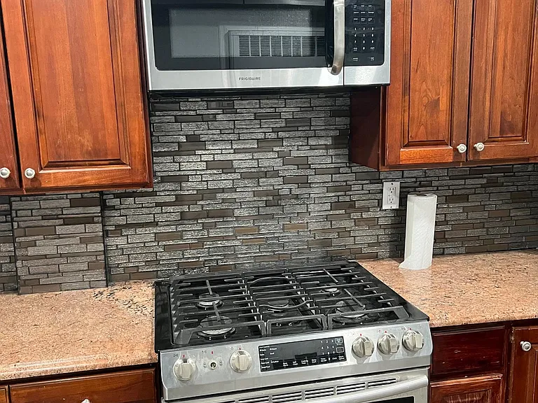 616 Rockaway Pkwy #1 — Photo 5
