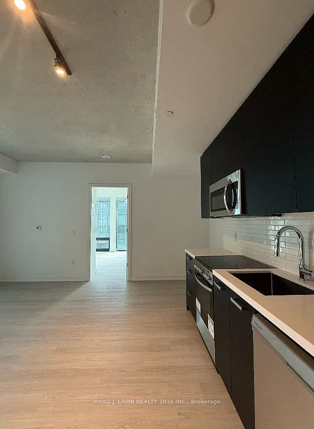 2 bed, $4,200 — Photo 3