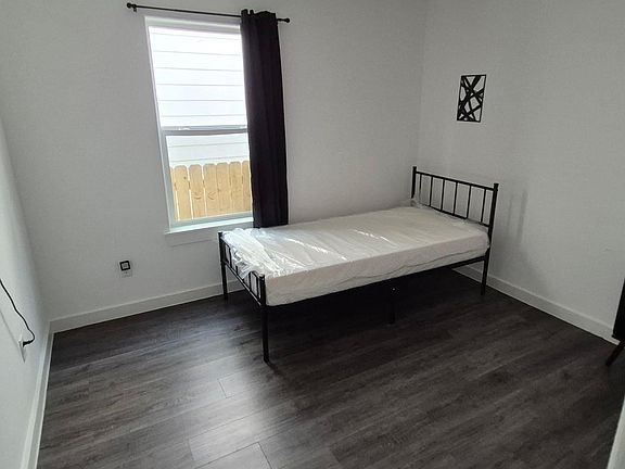 5th image of 5717 Polly St Unit A