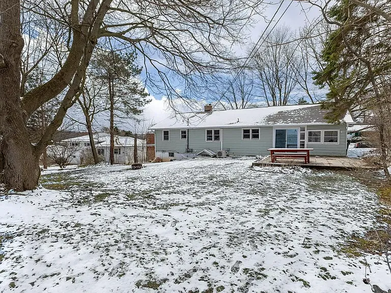 1343 Harris St — Photo 22