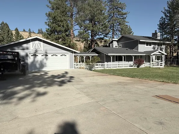 770 Beaver Creek Cir, Verdi, NV 89439