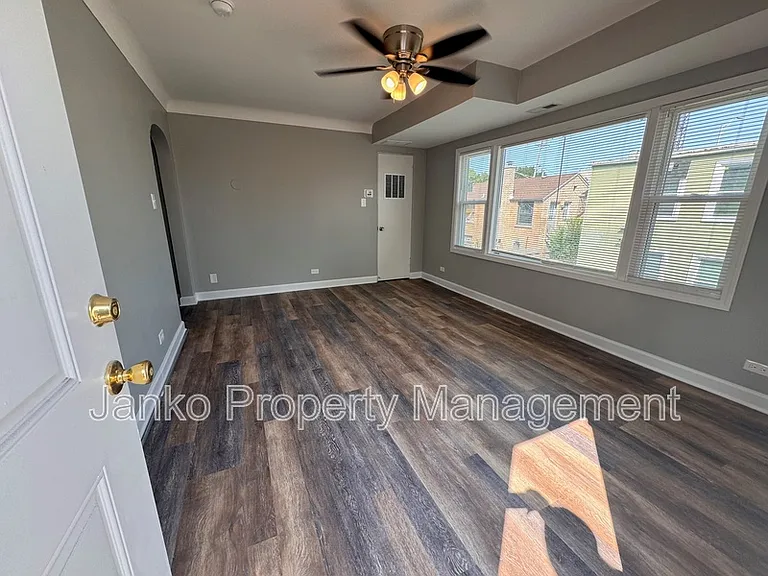 2237 Vermont St #2E — Photo 3