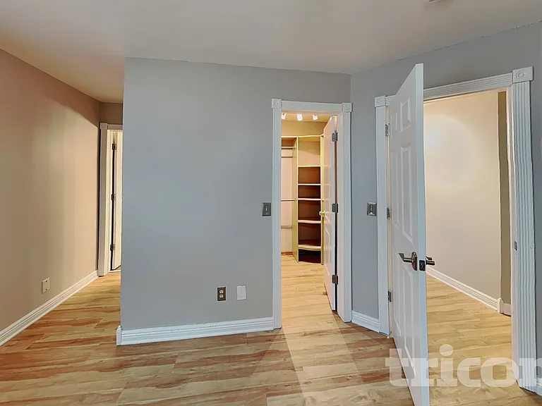 7429 Chesham Ln — Photo 8