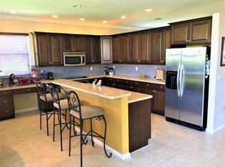 2722 Pienza Cir, Royal Palm Beach, FL 33411
