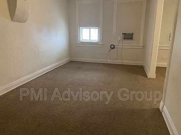 5th image of 524 Market St APT 1