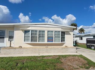 686 Brigantine Blvd #686, North Fort Myers, FL 33917