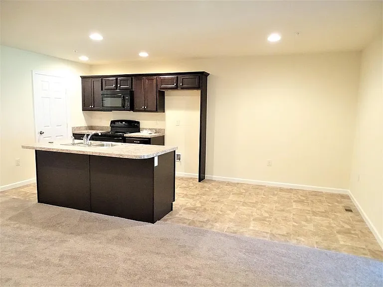 157 Linda Sue Ln — Photo 4