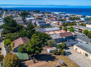 442 Hawthorne St, Monterey, CA 93940