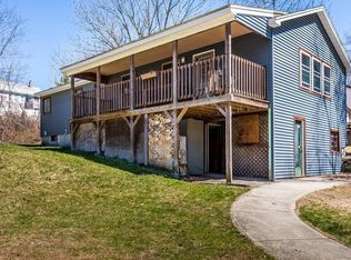 4 Browns Brook Rd, Webster, MA 01570