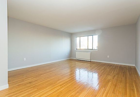 2nd image of 451 E 83rd St APT 18B