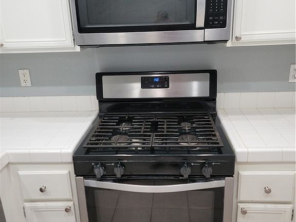 3rd image of 2201 Ramsgate Dr APT 923