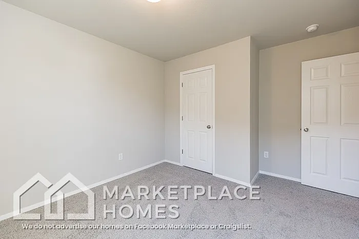 981 E Starling St — Photo 32