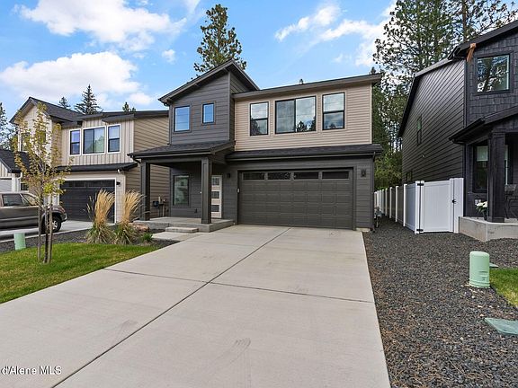 3rd image of 1219 S Radio Ln