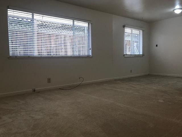 1st image of 5565 Clovercrest Dr #1