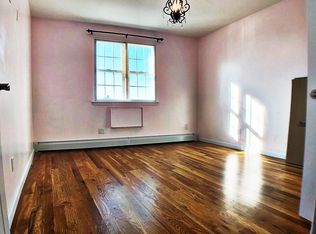 2692 Shell Rd #3E, Brooklyn, NY 11223