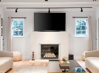 11305 Valley Spring Ln, North Hollywood, CA 91602