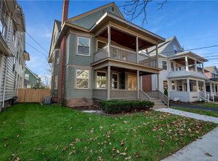 928 Elm St, New Haven, CT 06511
