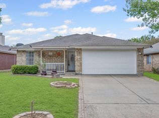 7412 Crepe Myrtle Dr, Austin, TX 78744
