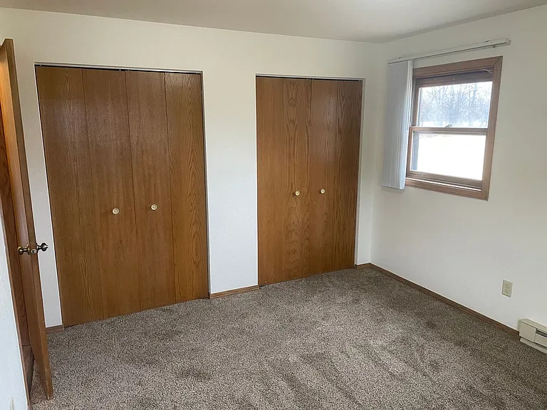 3949 Washington Avenue Apartments — Photo 11