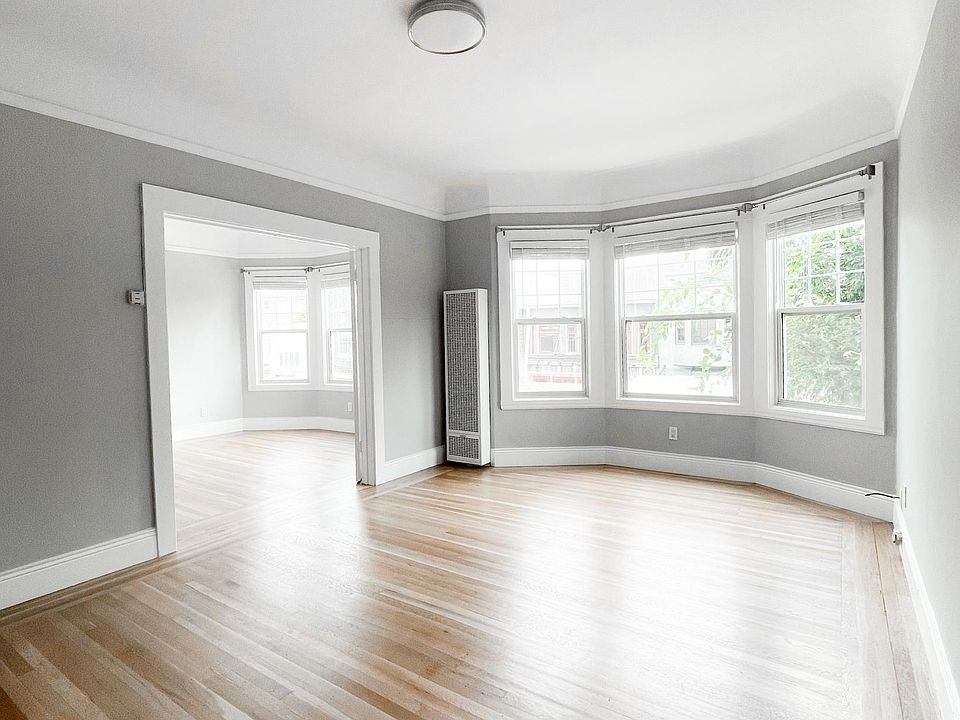 1st image of 3337 Steiner St #1