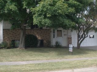 1712 Riverbirch Dr, Columbus, OH 43229