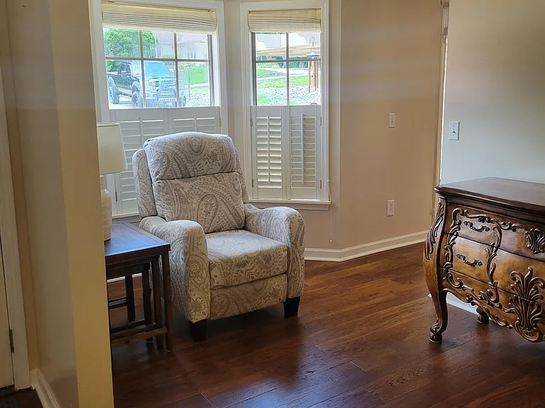456 Snead Dr — Photo 9