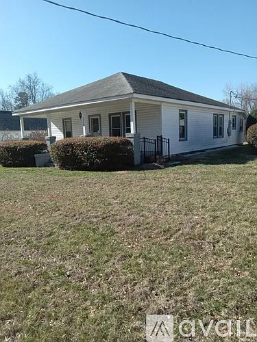 118 Tuckaseege Rd — Photo 2