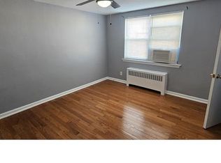 308 E Clarkson Ave, Philadelphia, PA 19120