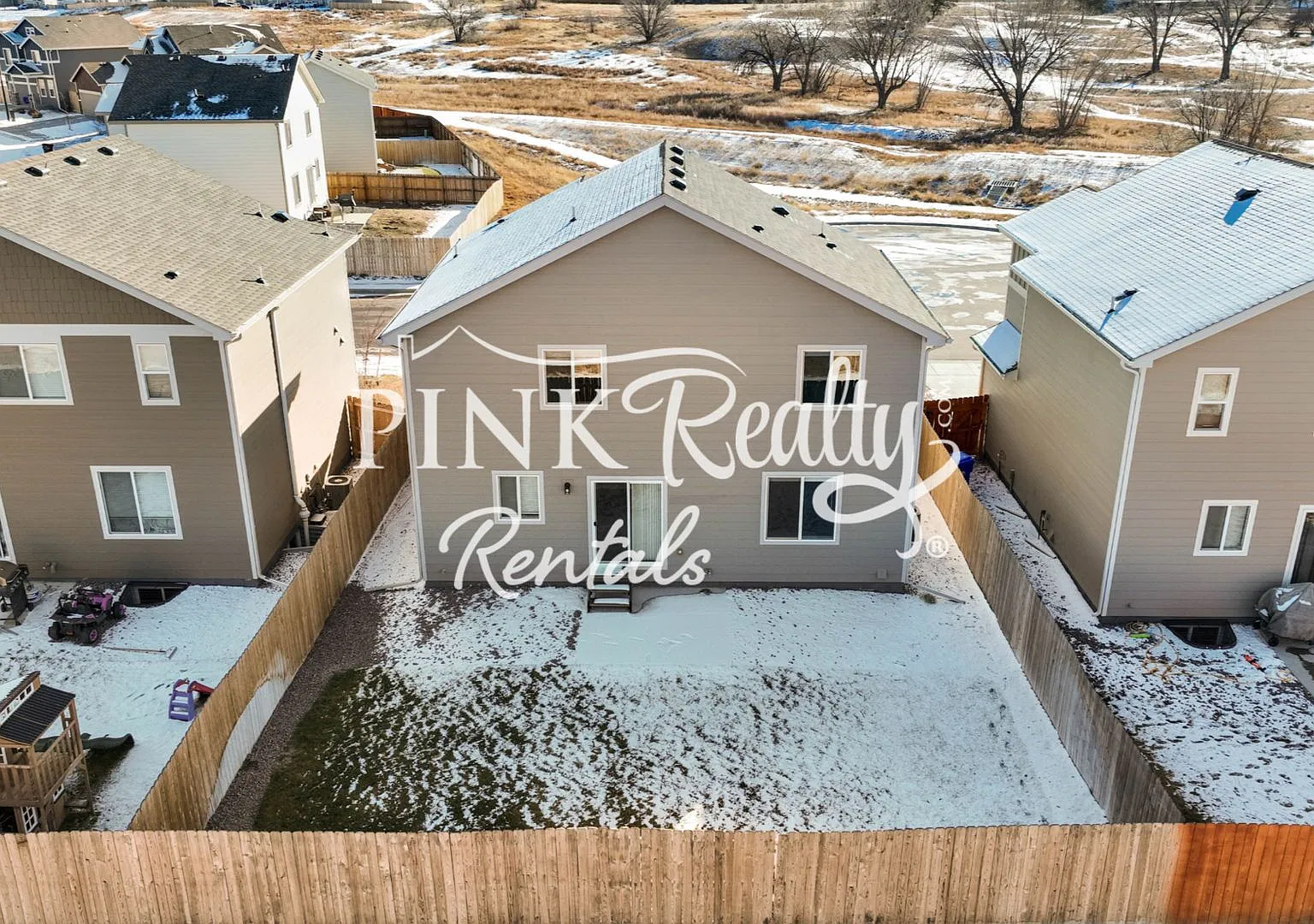 Must-See 3 Bedroom in Lorson Ranch! — Photo 4