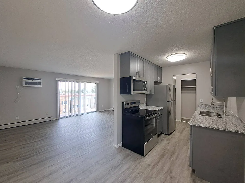 Corinthian Apartments