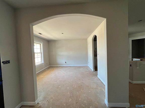 4th image of 112 Wilcot Rd