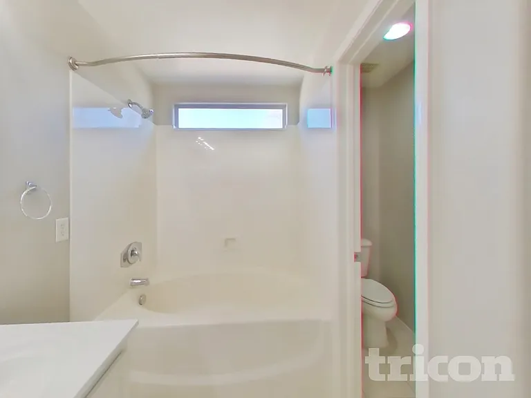 4432 Santa Clarita Ave — Photo 9