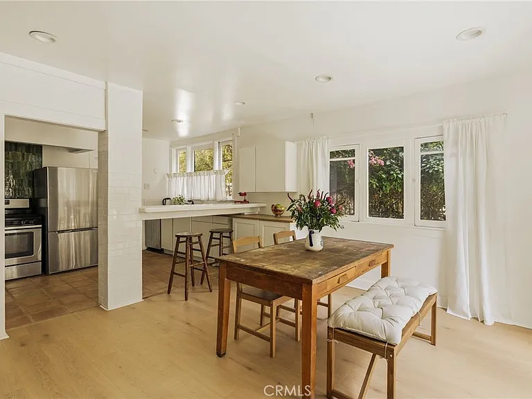 5924 Hayes Ave — Photo 8