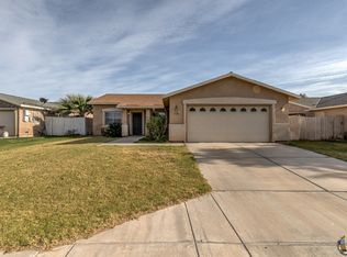 1126 Mesquite Ct, Brawley, CA 92227
