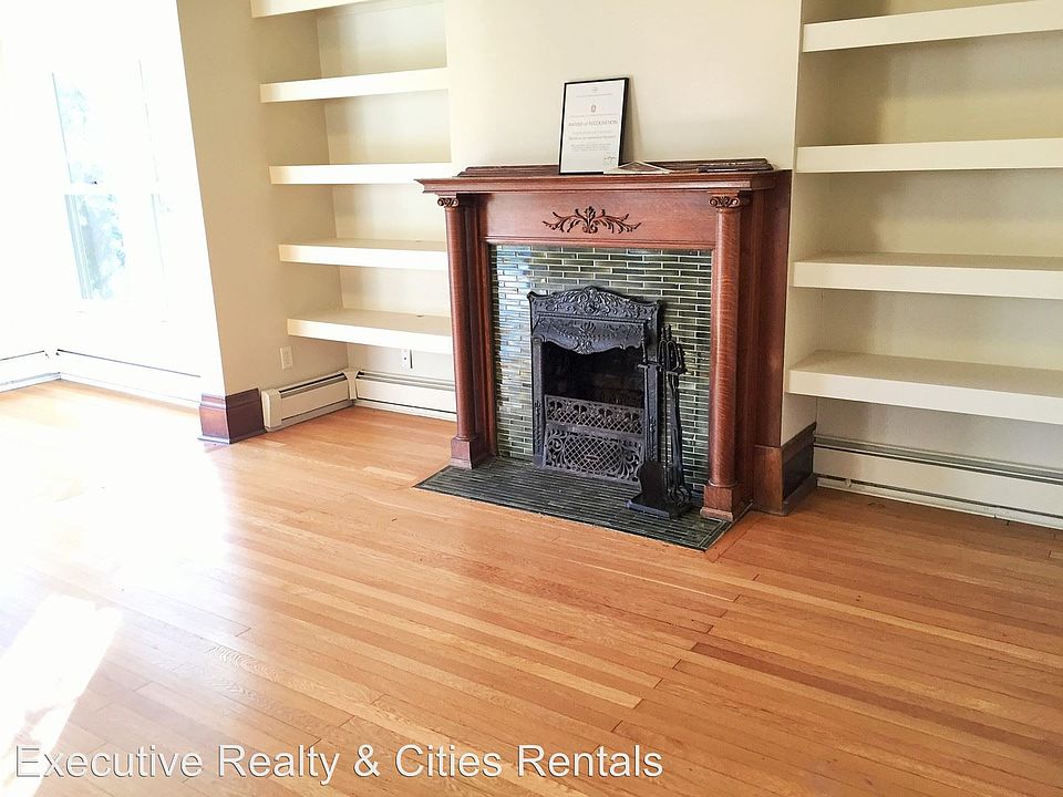 1st image of 593 Laurel Ave APT 5