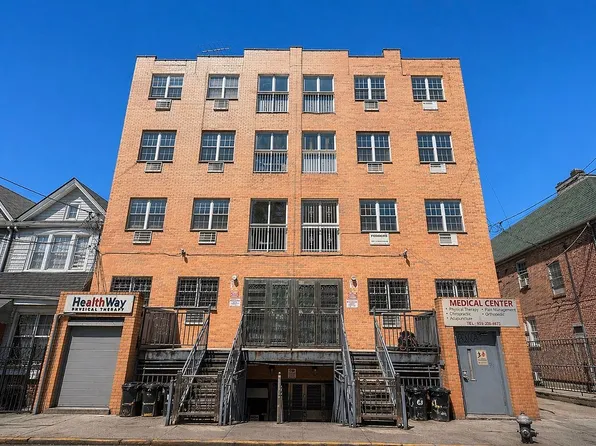 104-33 39th Ave #2B, Corona, NY 11368