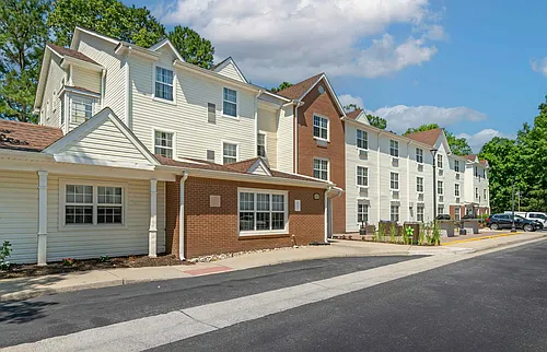 Newport News - Yorktown Photo 1
