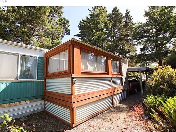 2nd image of 1600 Rhododendron Dr Space 214