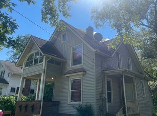 438 N Avon St, Rockford, IL 61101
